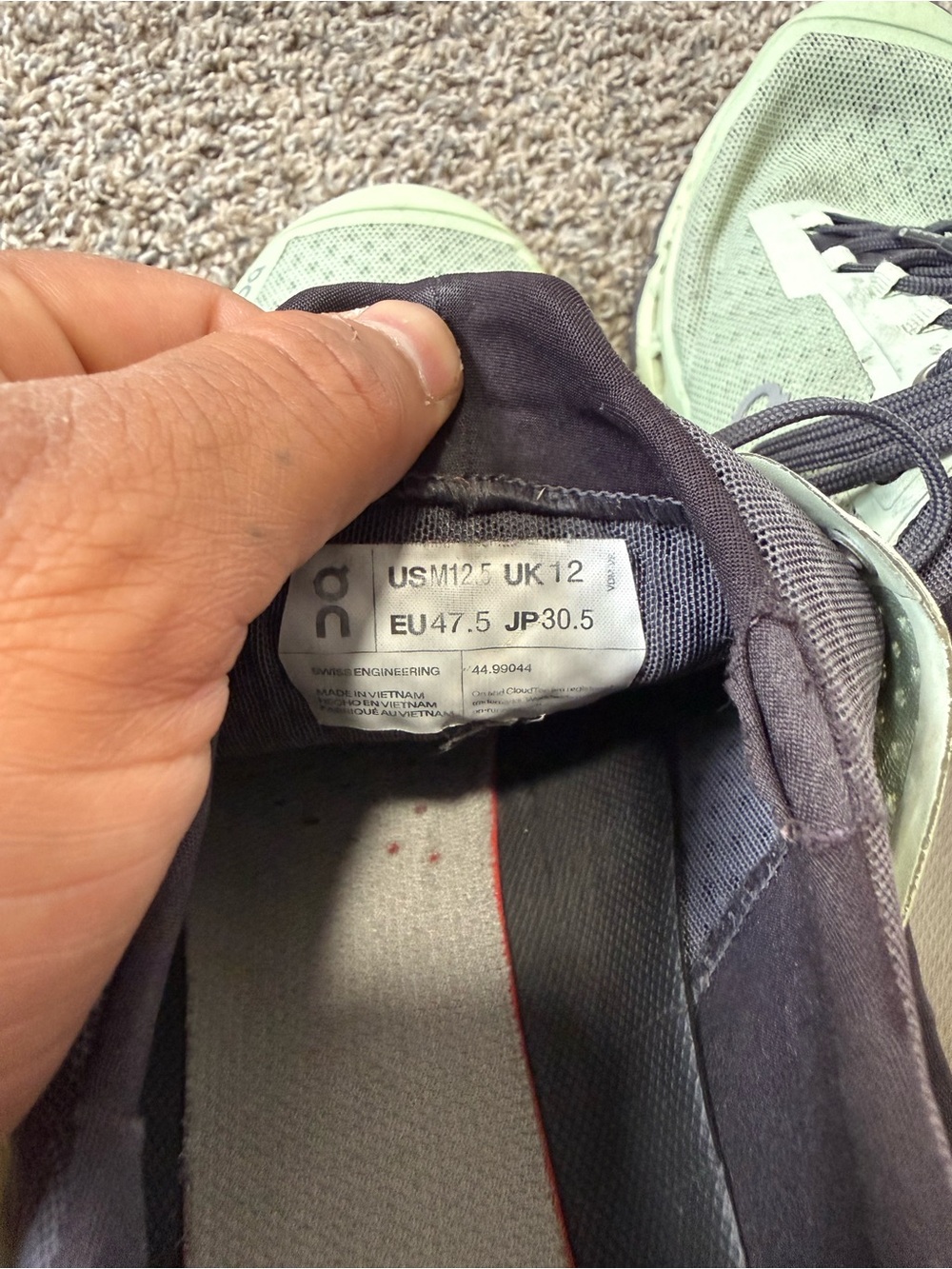 On Running Men's Cloudvista Trail Shoes - Light Green and Black - Picture 7 of 7